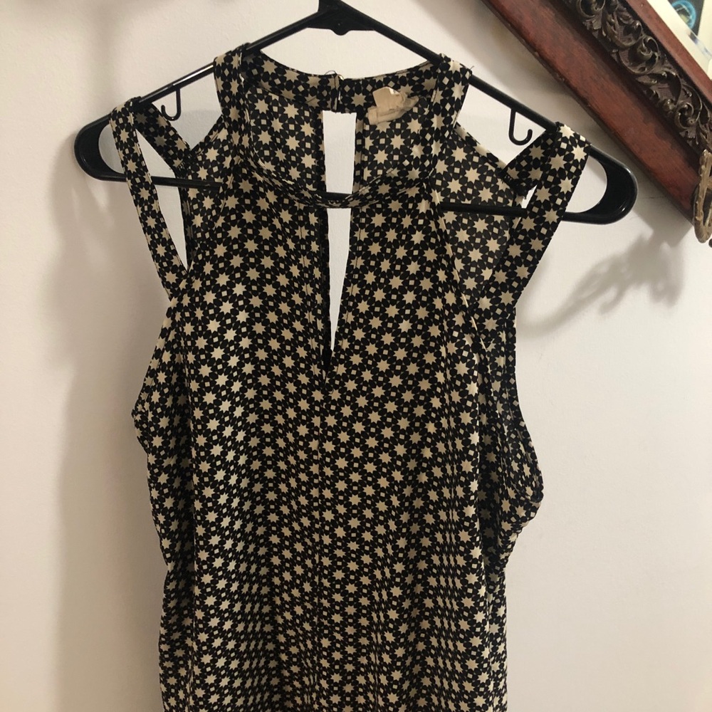 Patterned Romper - Picture 3 of 7